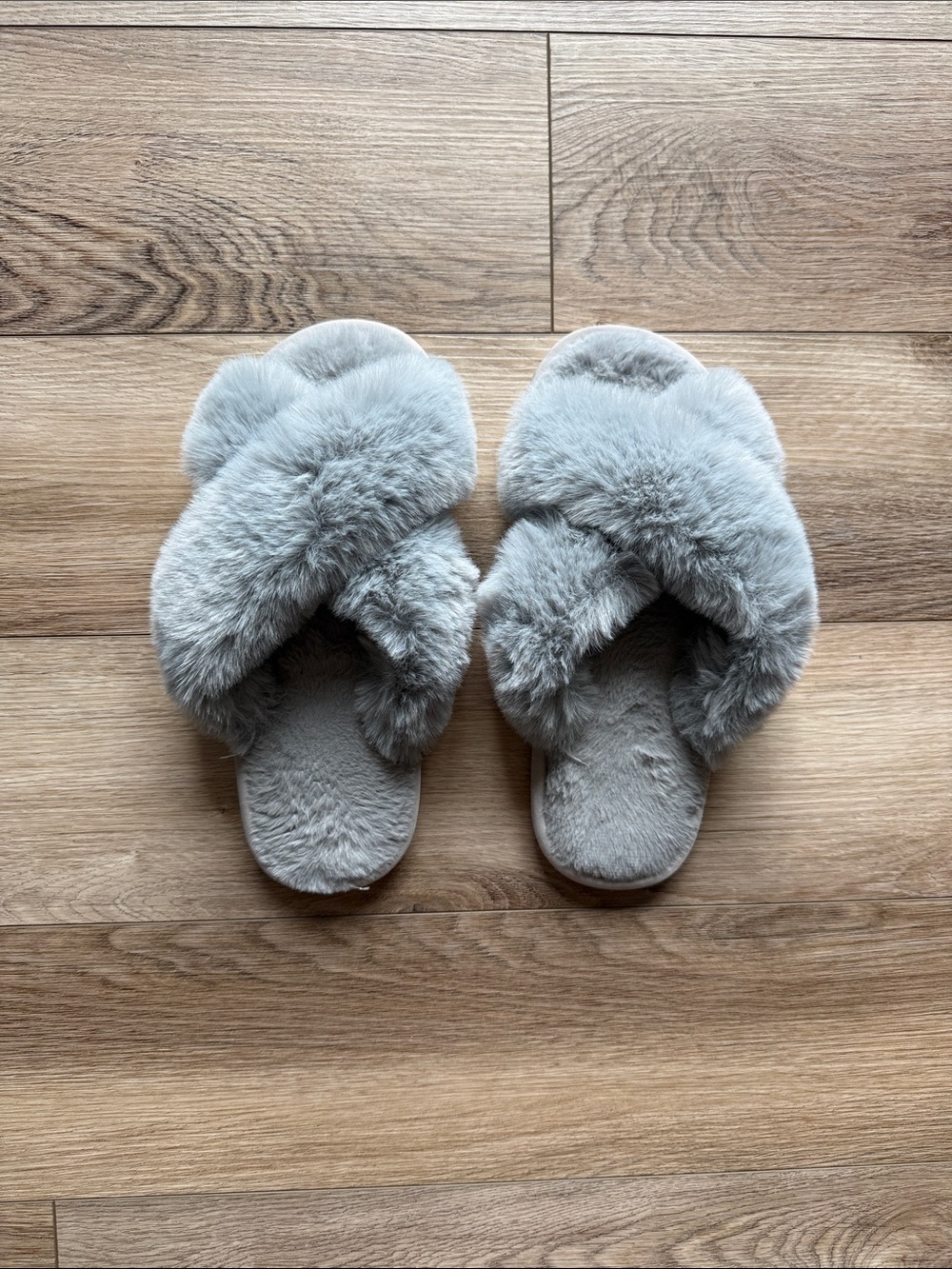 Women's Fuzzy Cross Band Indoor/Outdoor Soft Open Toe Slippers